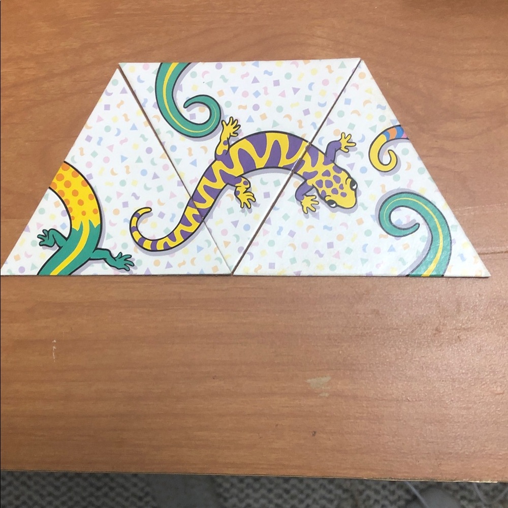 Triangular shaped puzzles - Picture 5 of 6